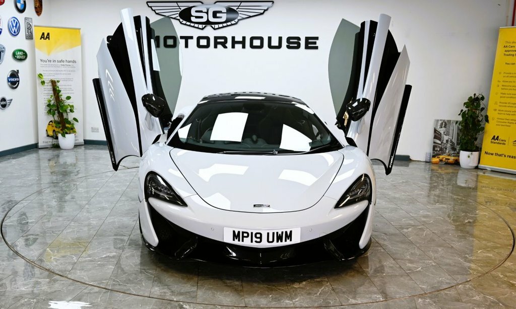 McLaren 570GT Gt Coupe Black #10