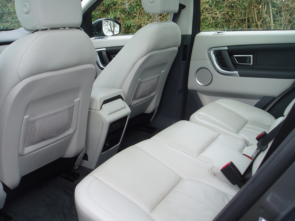 Land Rover Discovery Sport Td4 Hse LL65NLJ Grey #6