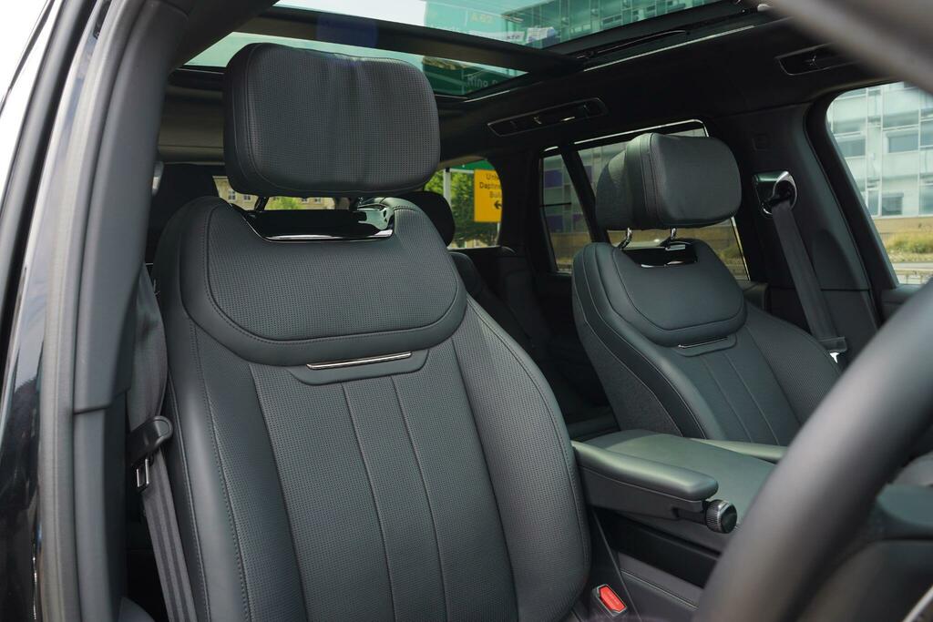 Land Rover Range Rover 4.4 P615 V8 Sv 4Wd Euro 6 Ss Black #3