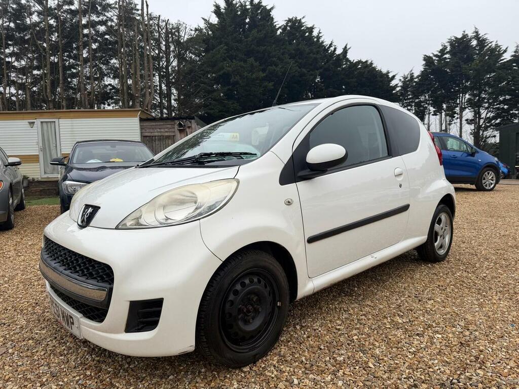 Peugeot 107 Hatchback 1.0 12V Sportium Euro 5 201161 PE61MWP White #3