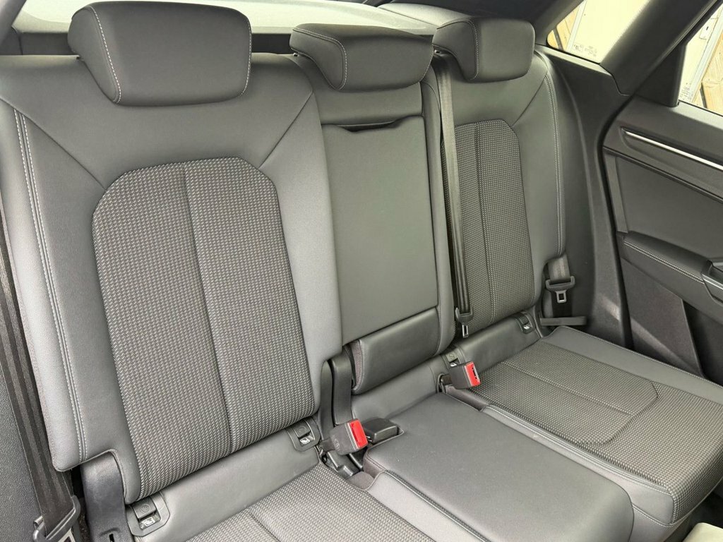 Audi Q3 2L S Line KK19VOH Black #6