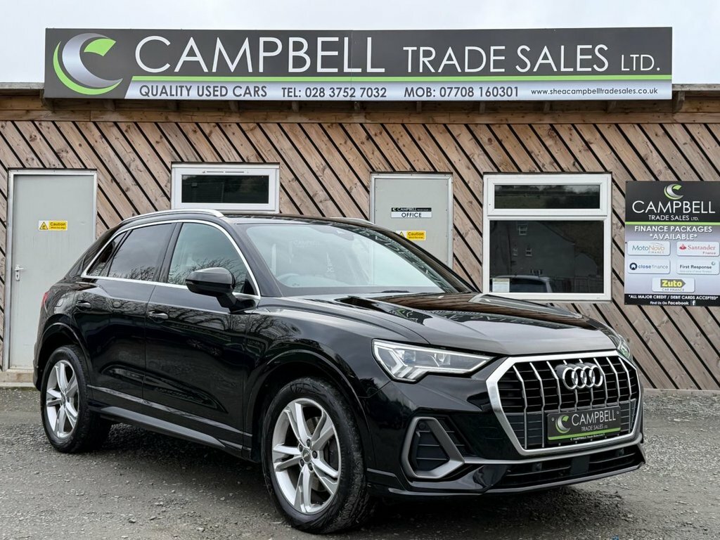 Audi Q3 2L S Line Black