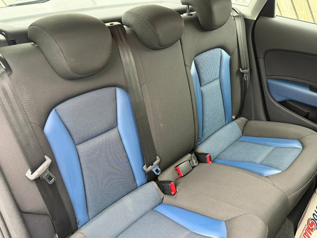 Audi A1 1.6L Sport WH15KVE Blue #6