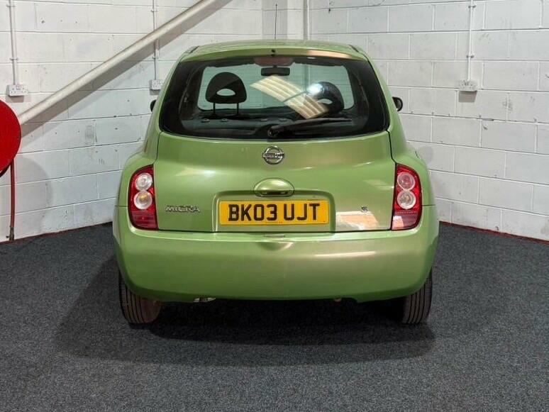 Nissan Micra 1.2 16V S Green #5
