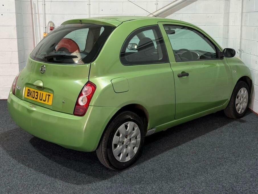 Nissan Micra 1.2 16V S Green #6