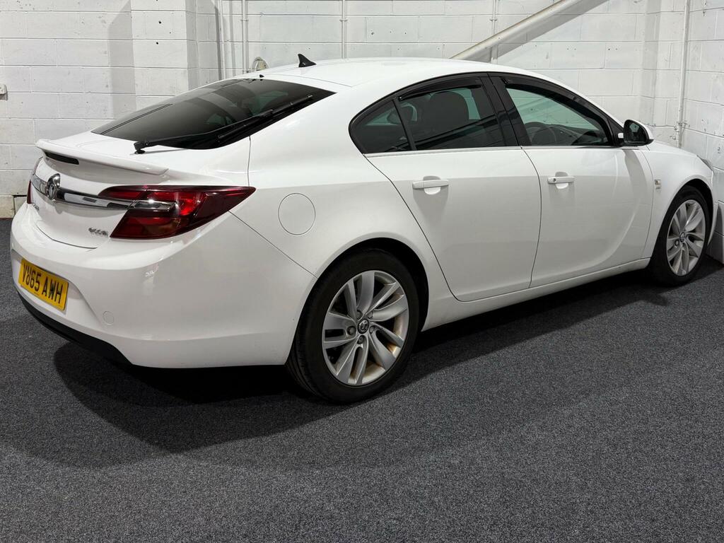 Vauxhall Insignia 2.0 Cdti Ecoflex Sri Nav Euro 6 Ss VU65AWH White #6
