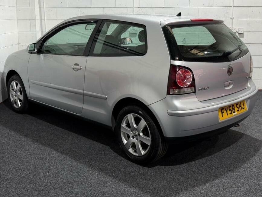 Volkswagen Polo 1.4 Match Silver #4