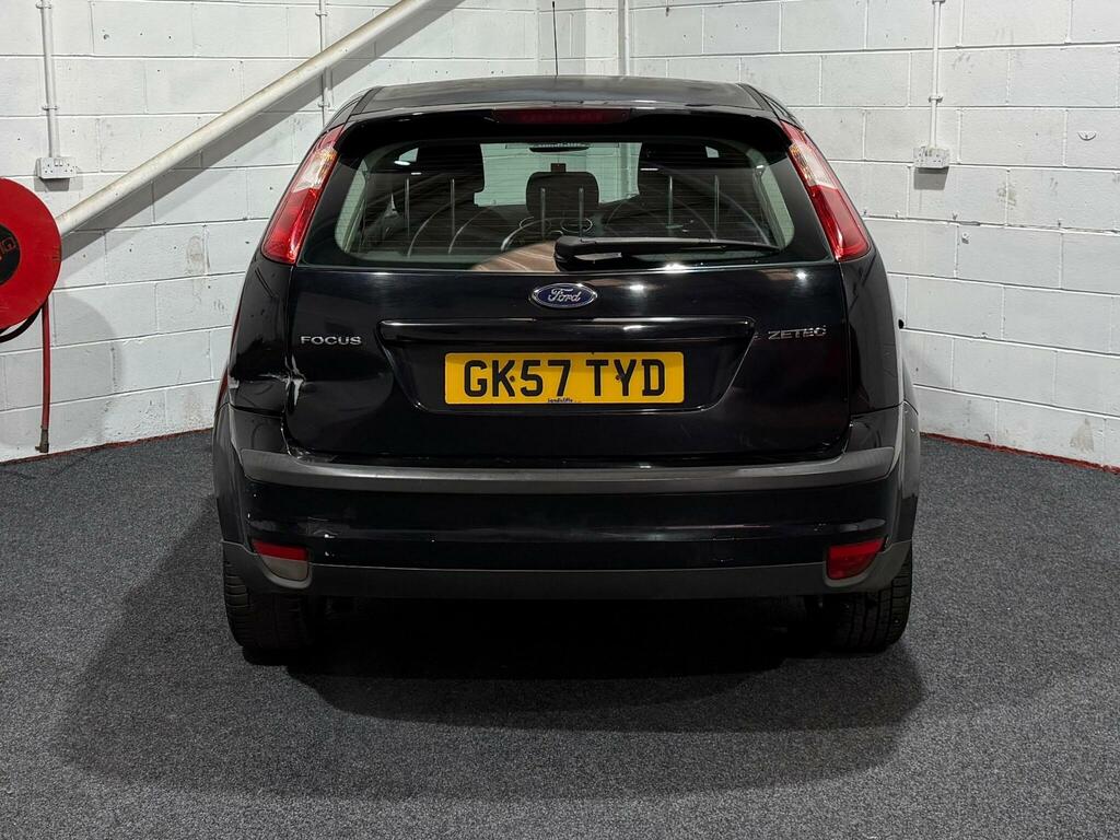 Ford Focus 1.6 Zetec Climate GK57TYD Black #5