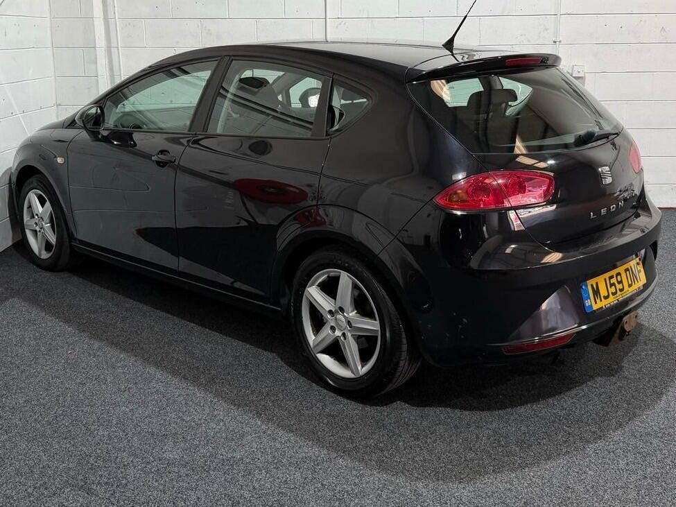 Seat Leon 1.9 Tdi S Emocion Euro 4 Black #4