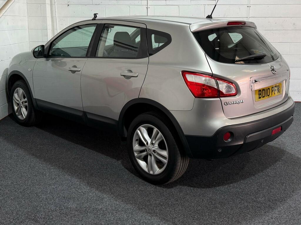 Nissan Qashqai 1.6 Acenta 2Wd Euro 4 Silver #4