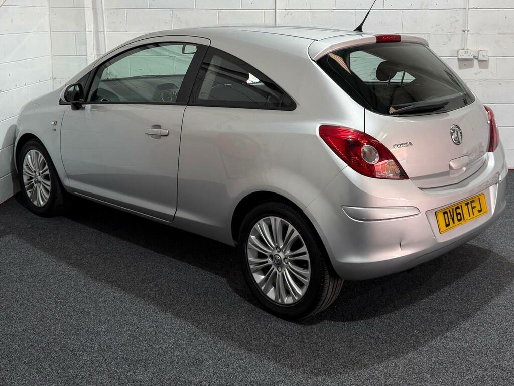 Vauxhall Corsa 1.4 16V Se Euro 5 DV61TFJ Silver #4