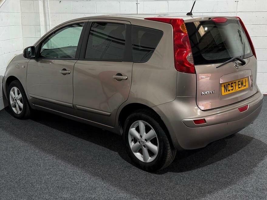 Nissan Note 1.4 16V Acenta Euro 4 Beige #4