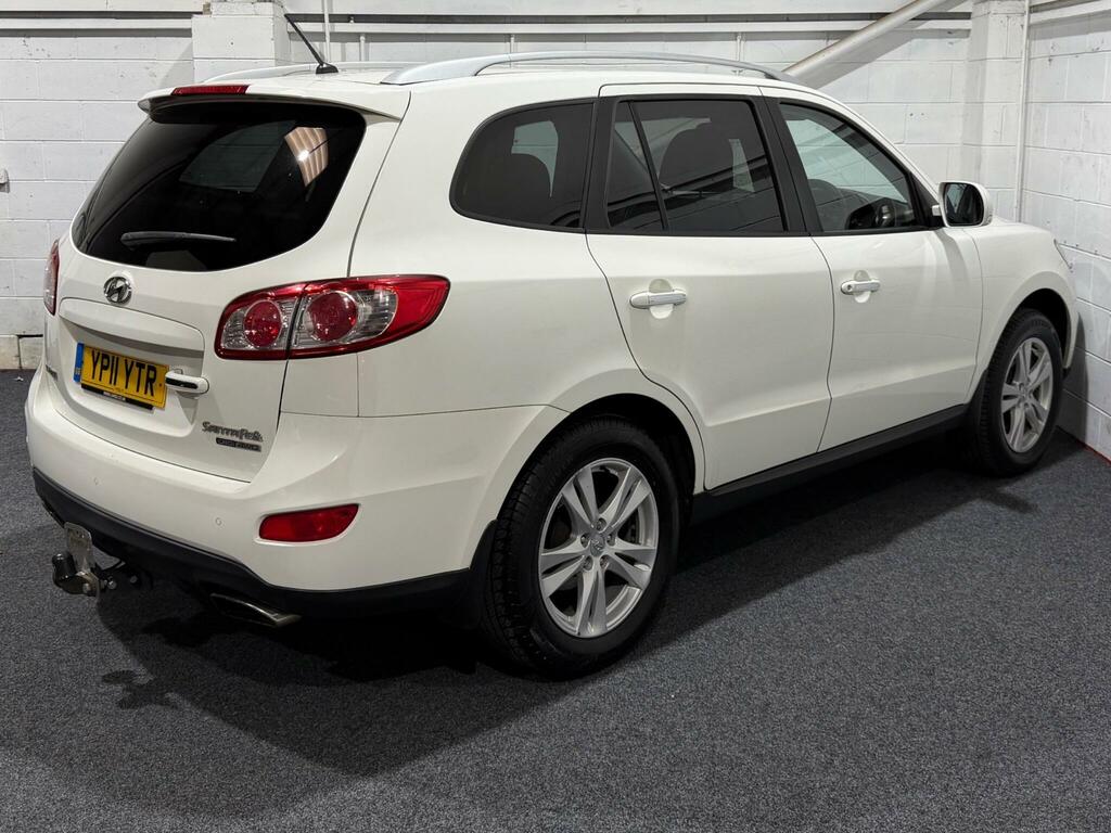 Hyundai Santa Fe 2.2 Crdi Premium 4Wd Euro 5 7 Seat White #6
