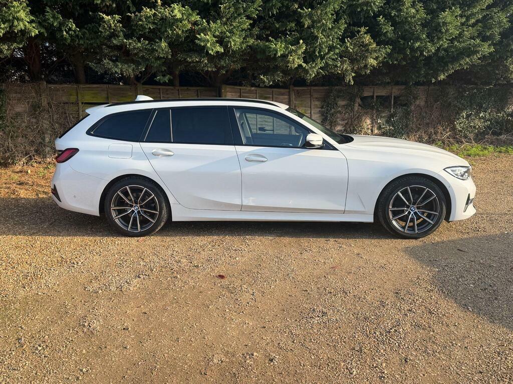 BMW 3 Series 2.0 318I Sport Touring Euro 6 S S YG70OFD White #4