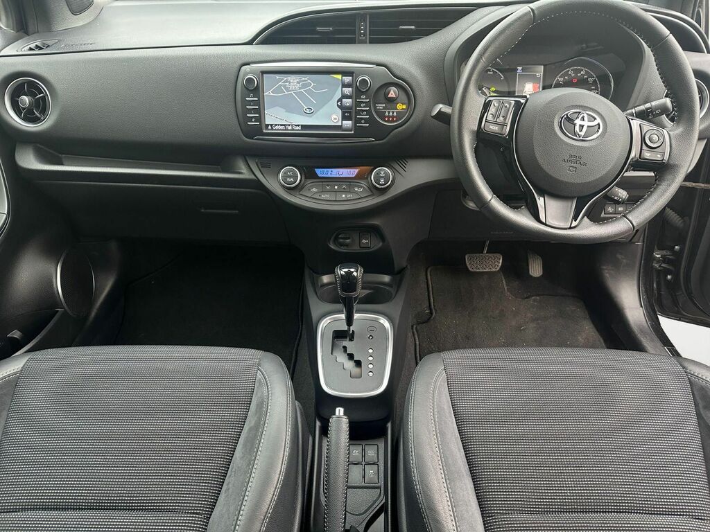 Toyota Yaris 1.5 Vvt-h Excel E-cvt Euro 6 Ss Black #4