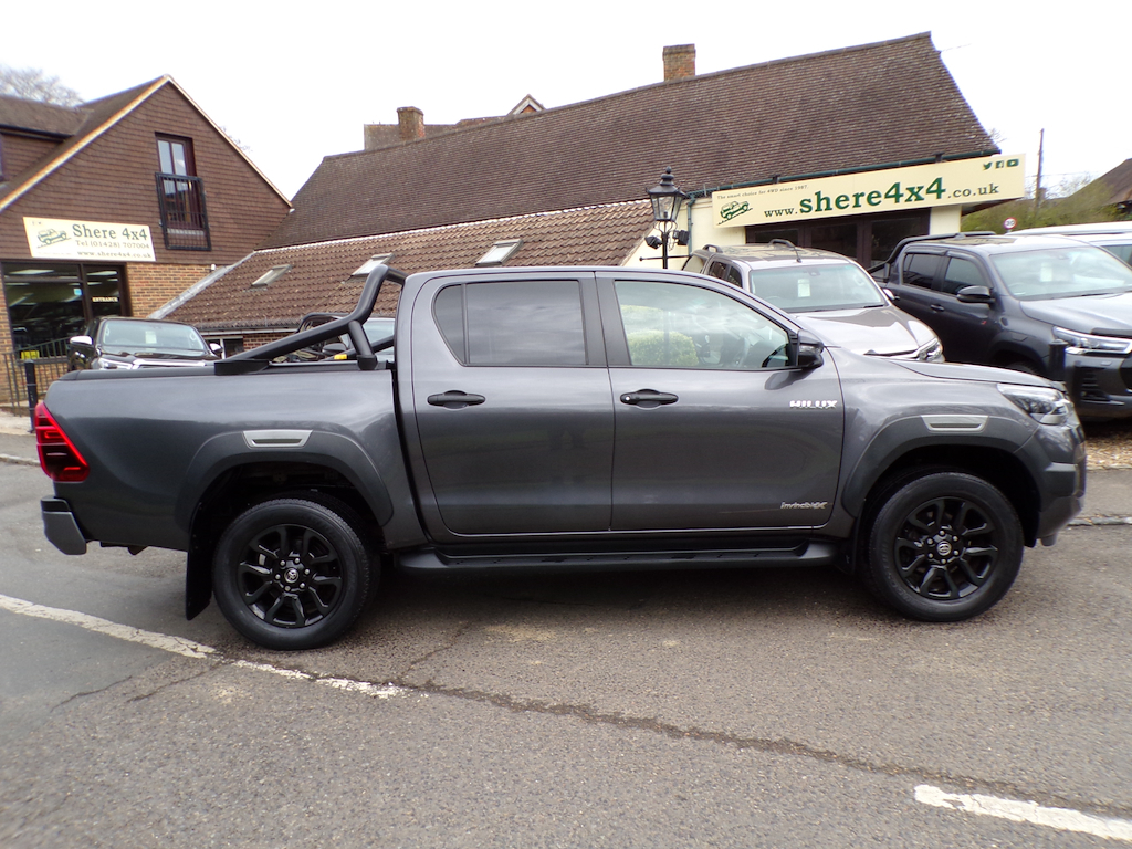 Toyota HILUX 2.8 D-4d Invincible X Pickup Double Cab GL71OJF Grey #6