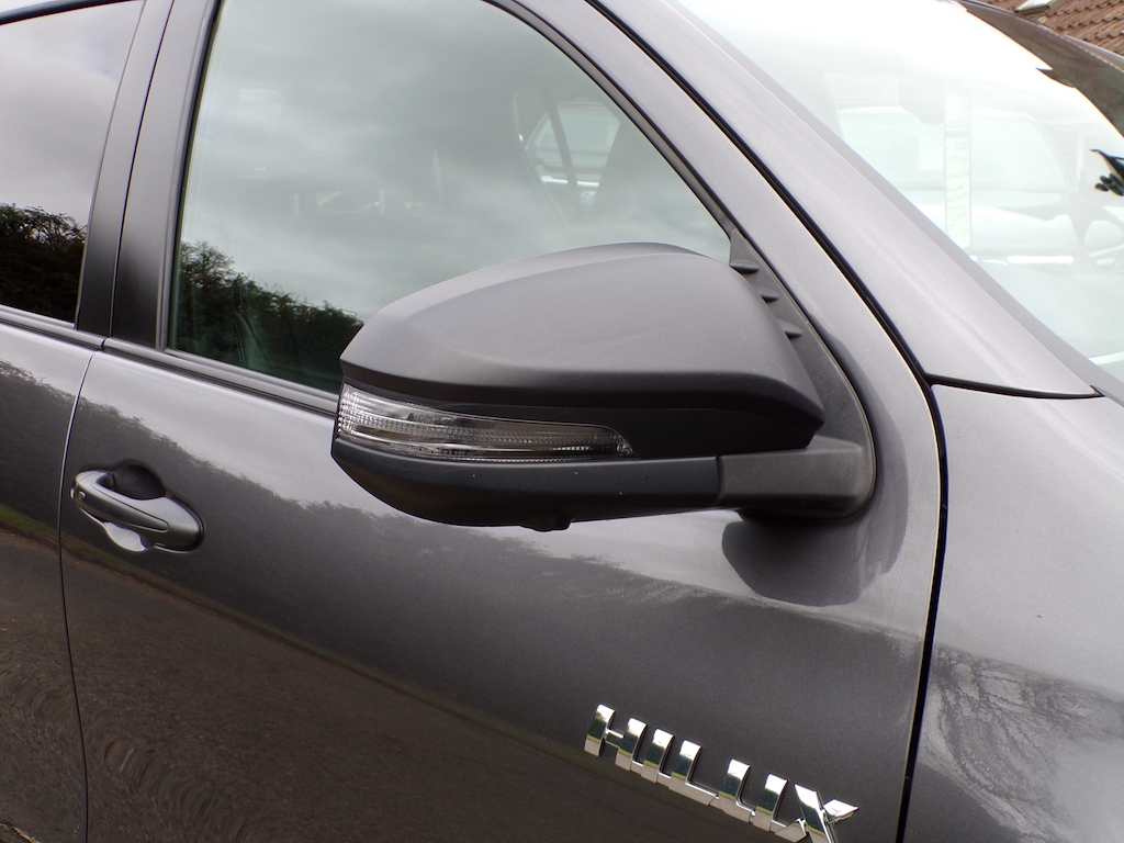 Toyota HILUX 2.8 D-4d Invincible X Pickup Double Cab GL71OJF Grey #5