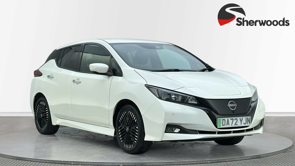 Nissan Leaf 39Kwh N-connecta Hatchback 150 White