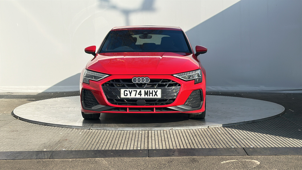 Audi A3 1.5 Tfsi 35 S Line Sportback Eur GY74MHX Red #3
