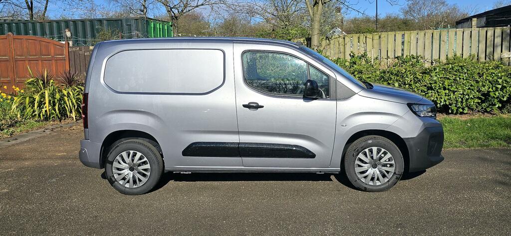 Peugeot Partner Partner Van M 1.5 Bluehdi 100 Asphalt   #4