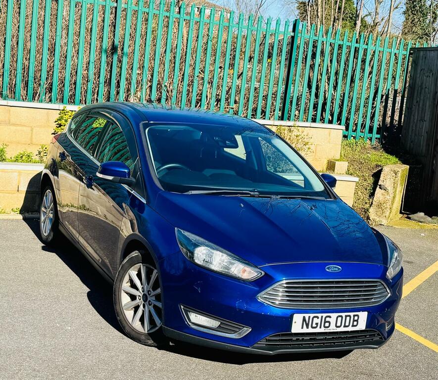 Ford Focus 1.0T Ecoboost Titanium Euro 6 Ss Blue