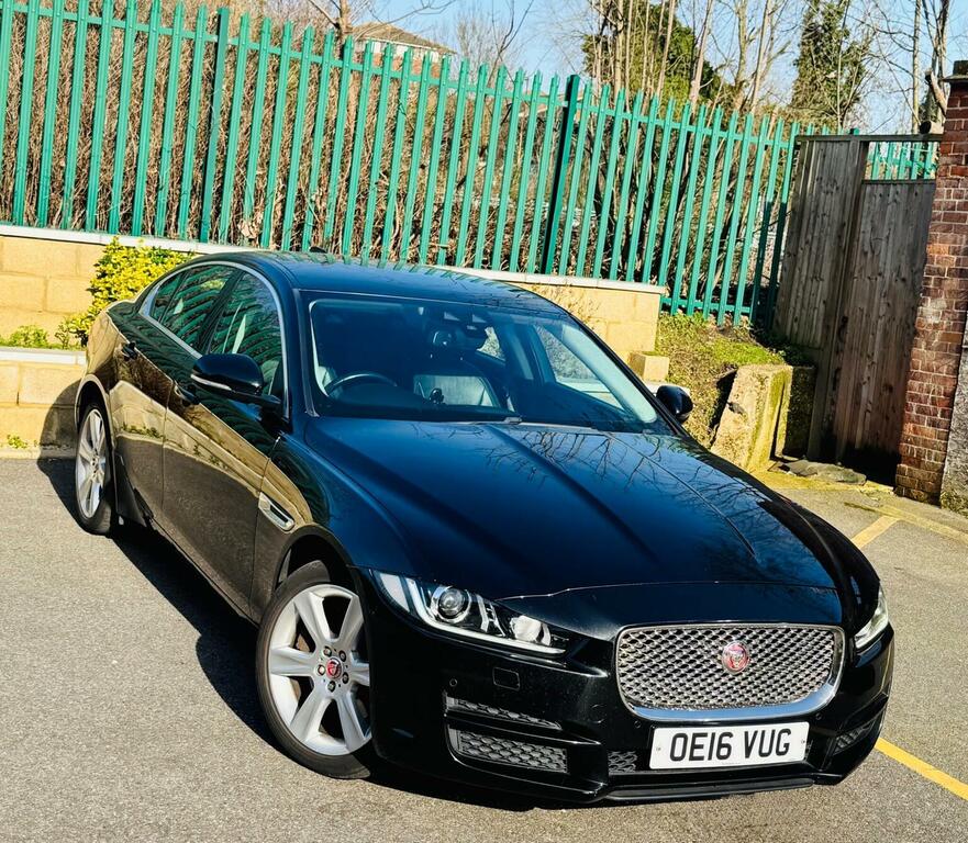 Jaguar XE 2.0D Portfolio Awd Euro 6 Ss Black