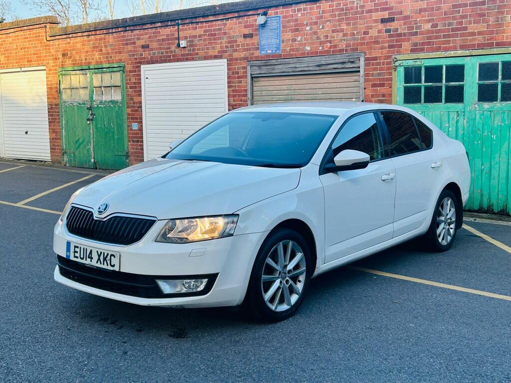 Skoda Octavia 1.4 Tsi Elegance Dsg Euro 5 Ss White #5