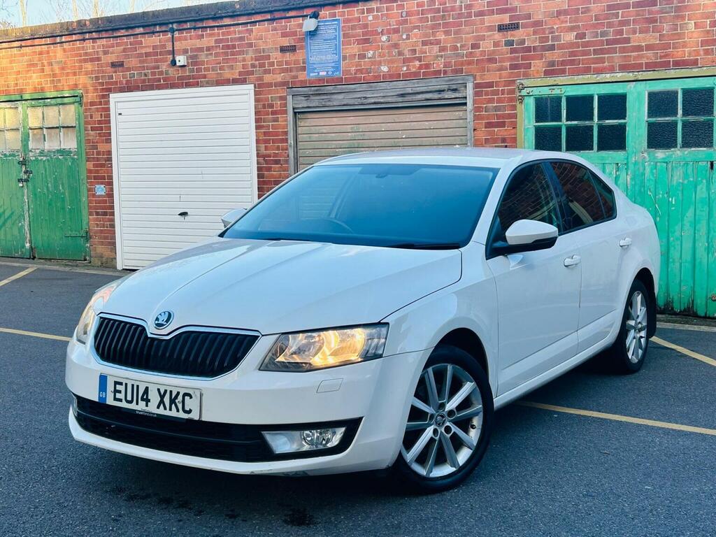 Skoda Octavia 1.4 Tsi Elegance Dsg Euro 5 Ss White #6