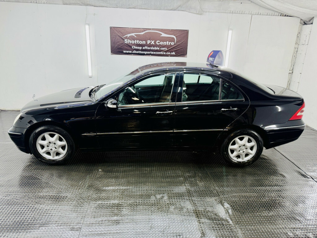 Mercedes-Benz C Class 1.8 C200 Kompressor Elegance Se Saloon Red #21