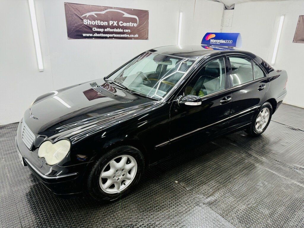 Mercedes-Benz C Class 1.8 C200 Kompressor Elegance Se Saloon Red #1