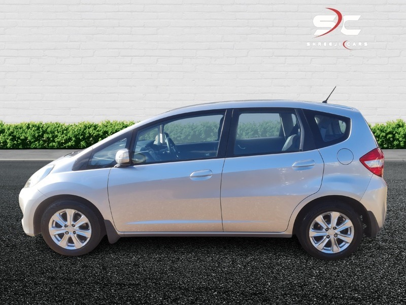 Honda Jazz I-vtec Es Silver #5