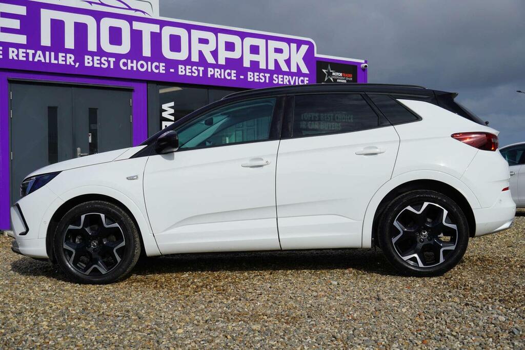 Vauxhall Grandland 1.2 Turbo Ultimate Euro 6 Ss GY73AZZ White #6