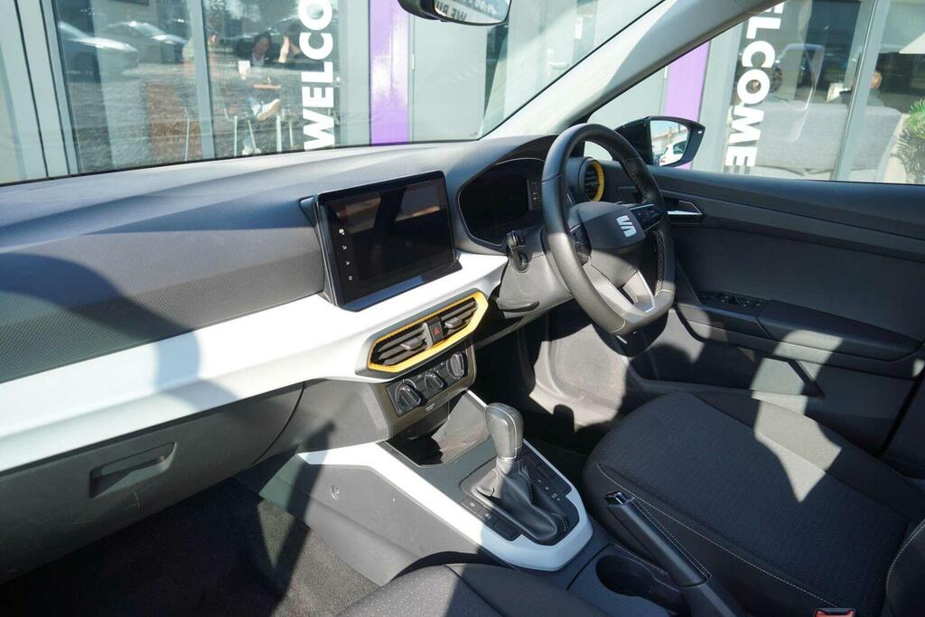 Seat Arona 1.0 Tsi Se Technology Dsg Euro 6 Ss CX23VSZ Black #2