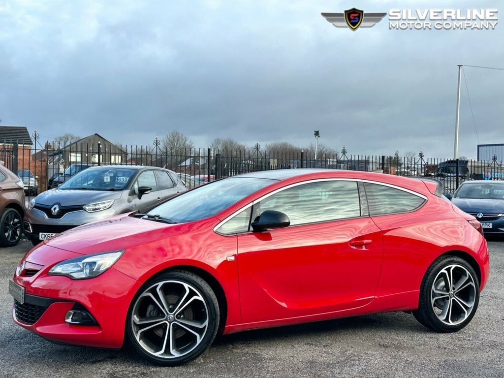 Vauxhall Astra GTC 1.4L Limited Edition Red #5