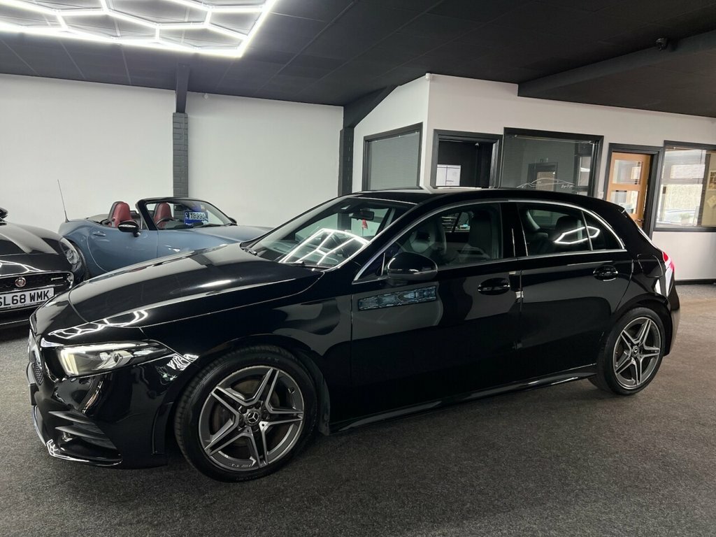 Mercedes-Benz A Class 1.5L Amg Line KT68CYK Black #4
