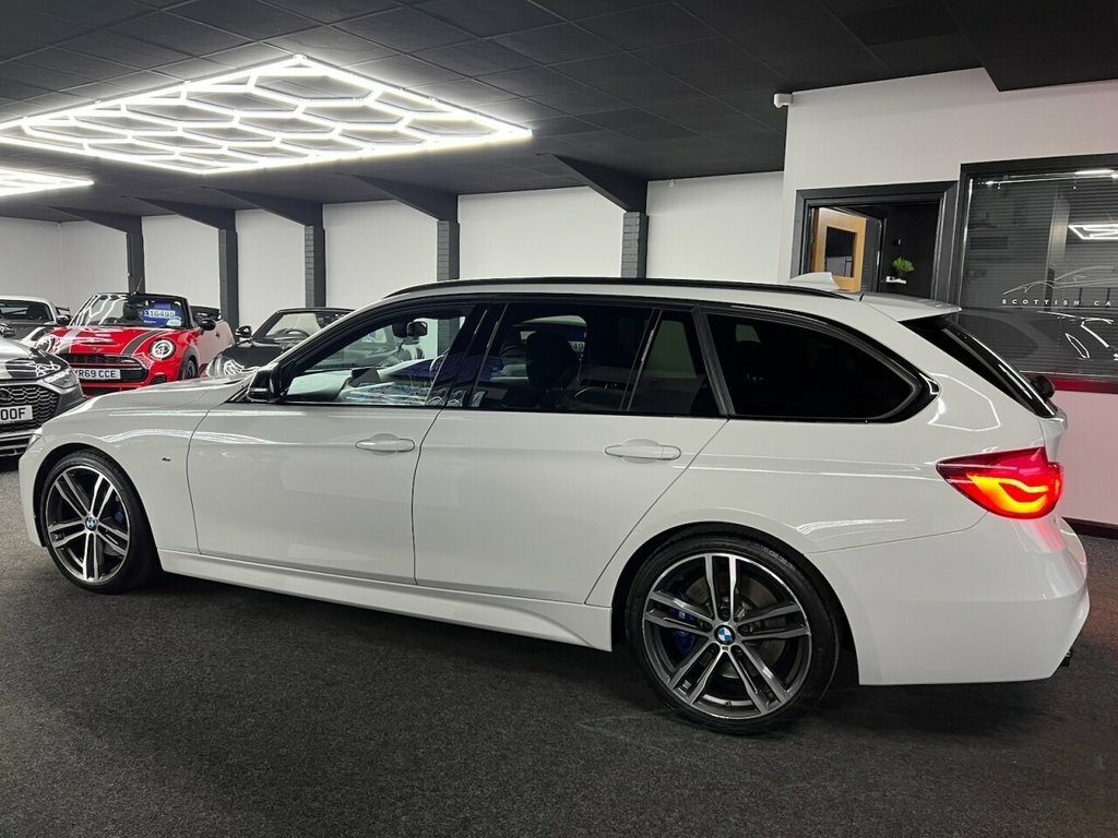 BMW 3 Series Estate YK67UFZ White #4