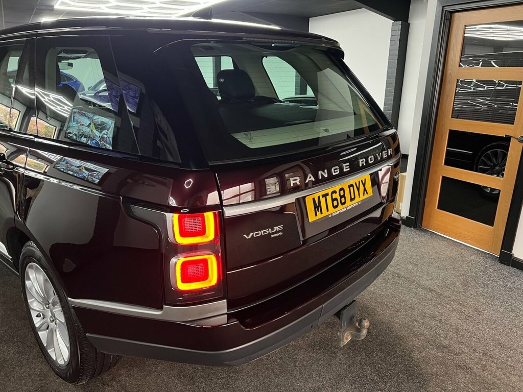 Land Rover Range Rover 2L Vogue MT68DYX Red #5