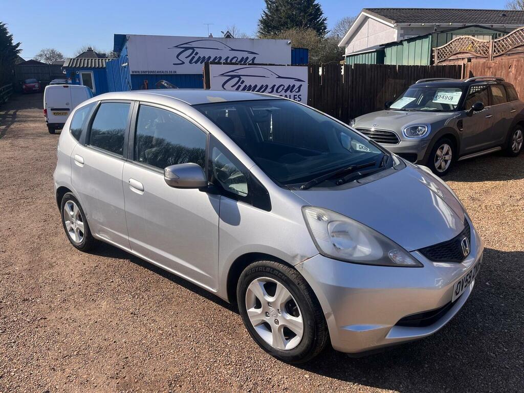 Honda Jazz Hatchback 1.4 I-vtec Es Euro 4 201059 Silver