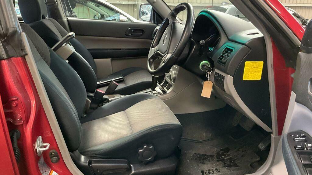Subaru Forester 2.0 X Silver #8