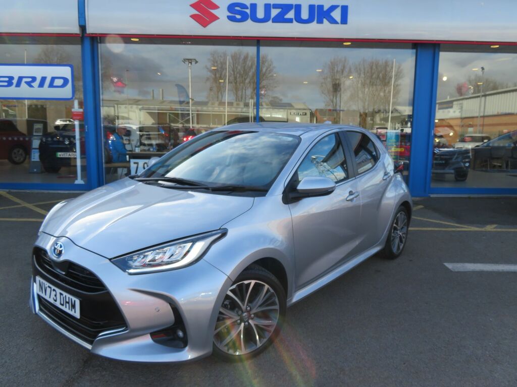 Toyota Yaris Yaris Hatchback NV73DHM Silver #4