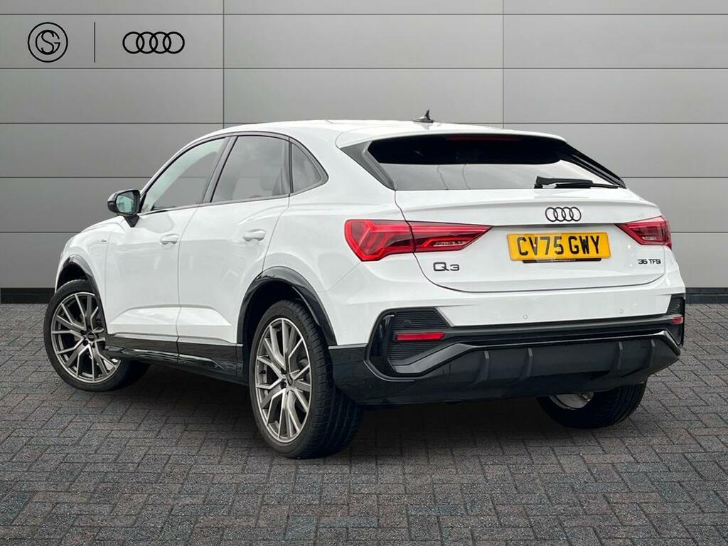 Audi Q3 1.5 Tfsi Cod 35 Black Edition Sportback S Tronic E CV75GWY White #2