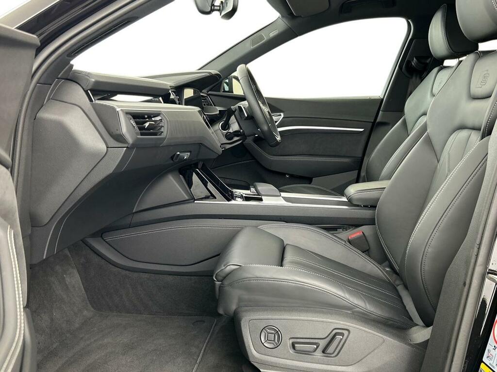 Audi Q8 e tron 55 Black Edition Quattro 114Kwh 11Kw Cha CP24PXA Black #3