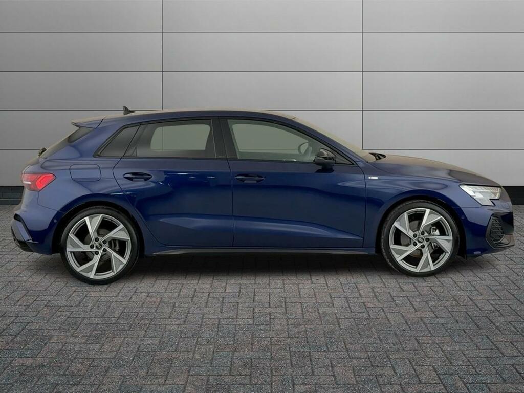 Audi A3 1.5 Tfsi 35 Black Edition Sportback S Tronic Euro CV25XLA Blue #5