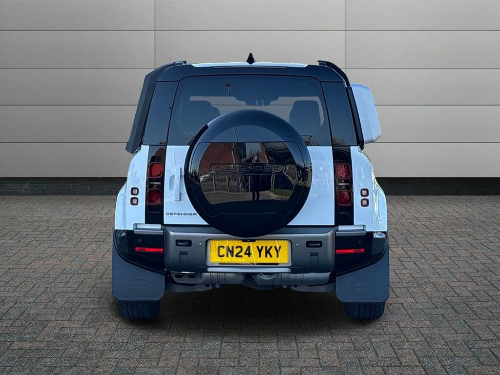 Land Rover Defender 110 3.0 D250 X-dynamic Hse White #6