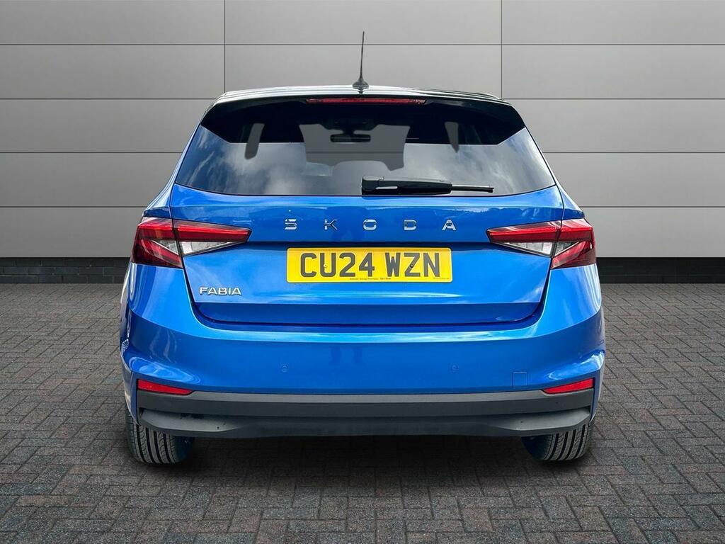 Skoda Fabia 1.0 Tsi Colour Edition Euro 6 Ss CU24WZN Blue #6