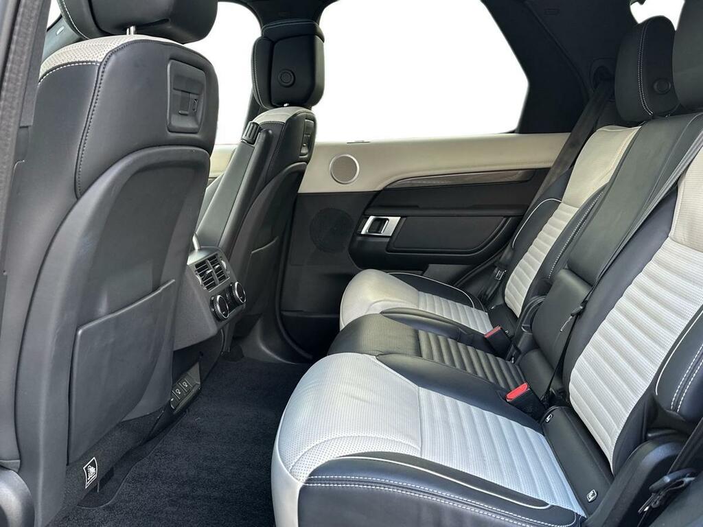 Land Rover Discovery 3.0 D300 Mhev Metropolitan Edition 4Wd Euro 6 OX72LCT Grey #4