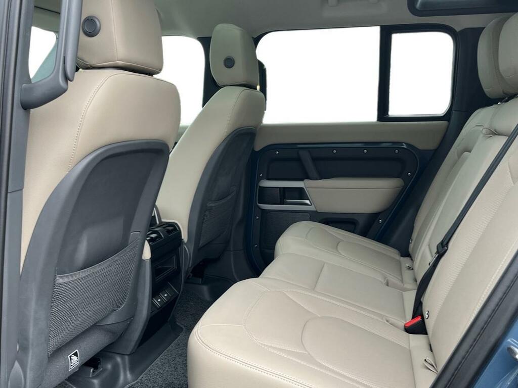 Land Rover Defender 110 3.0 D250 Mhev Se 4Wd Euro 6 Ss VO73YOM Blue #4