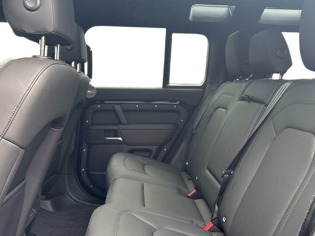 Land Rover Defender 110 3.0 D250 Mhev X-dynamic Se 4Wd Euro 6 Ss 5 CF25ZZT Black #4