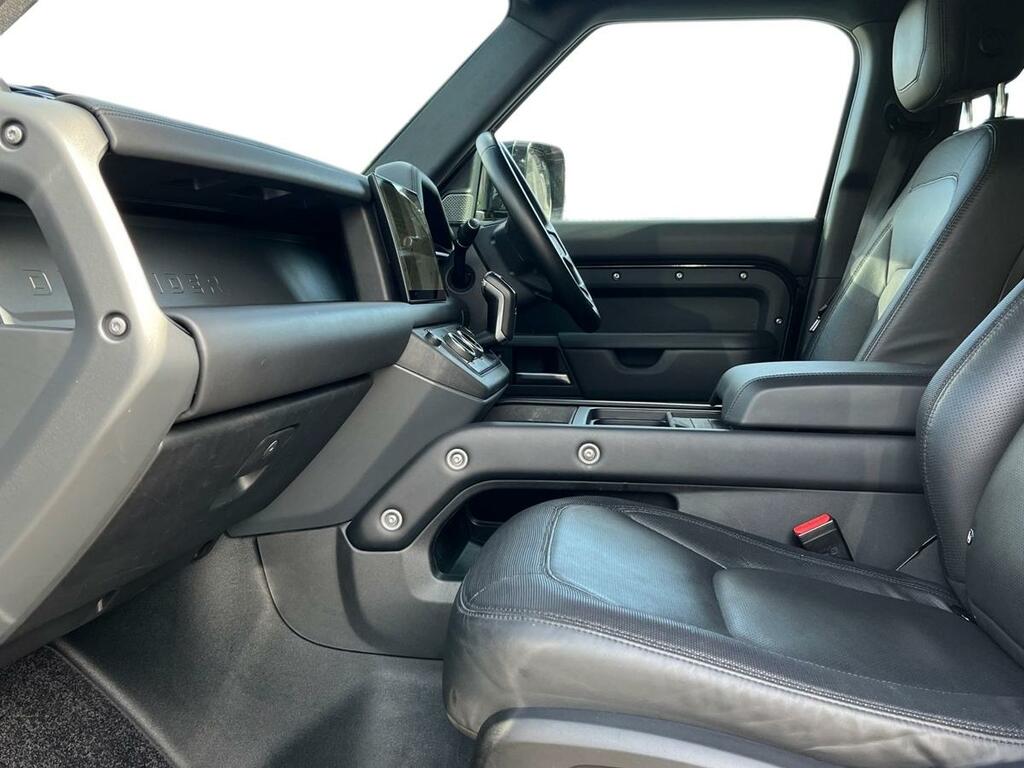 Land Rover Defender 110 3.0 D300 Mhev X-dynamic Hse 4Wd Euro 6 Ss DY24XVC Black #3