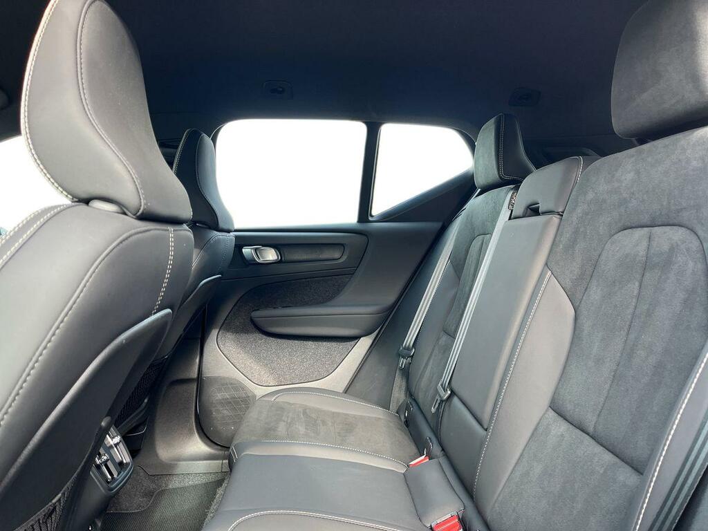 Volvo XC40 2.0 B3 Mhev Plus Dark Suv Hybrid Dct Au BK74OEO Blue #4